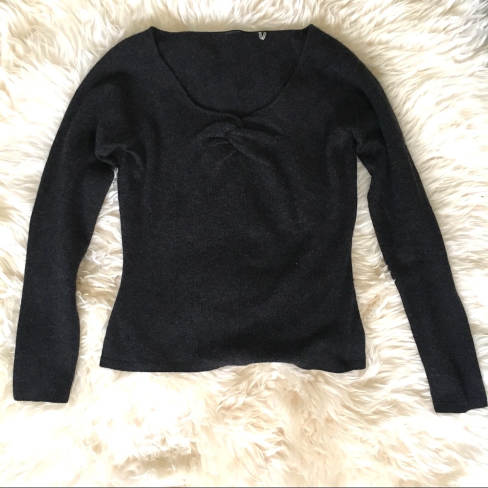 NWOT Ellie Tahari 100% cashmere sweater